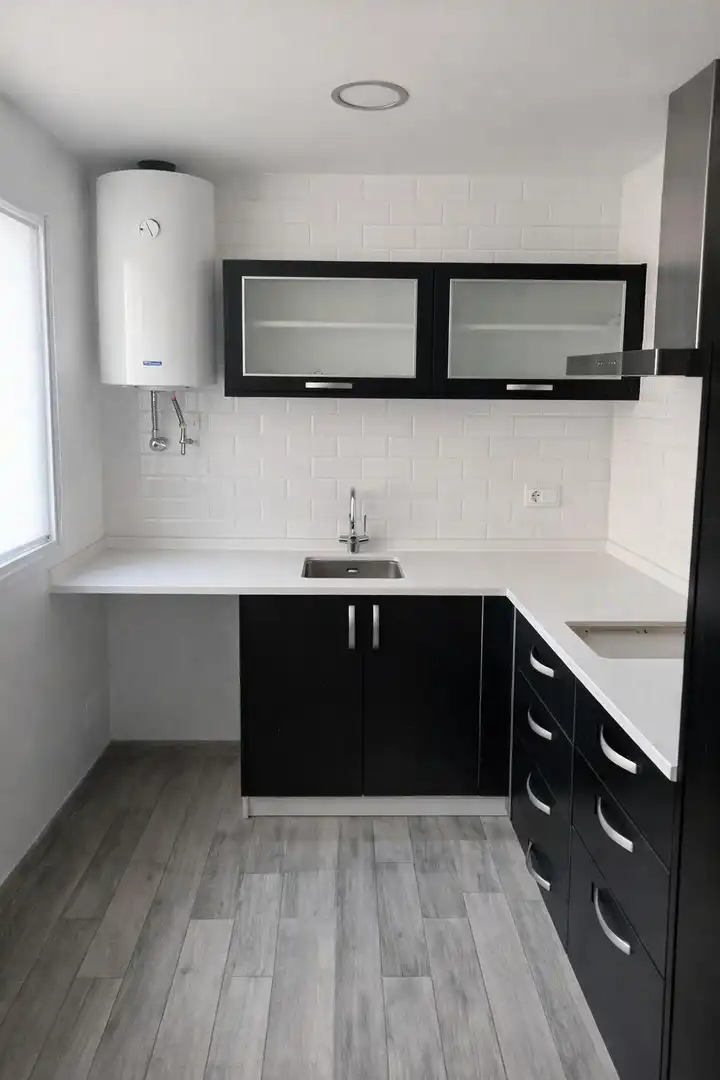 Flat for rent in Calle San Miguel, 10, Centro