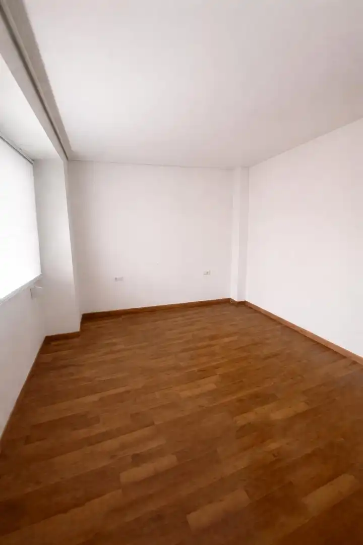 Flat for rent in Calle San Miguel, 10, Centro