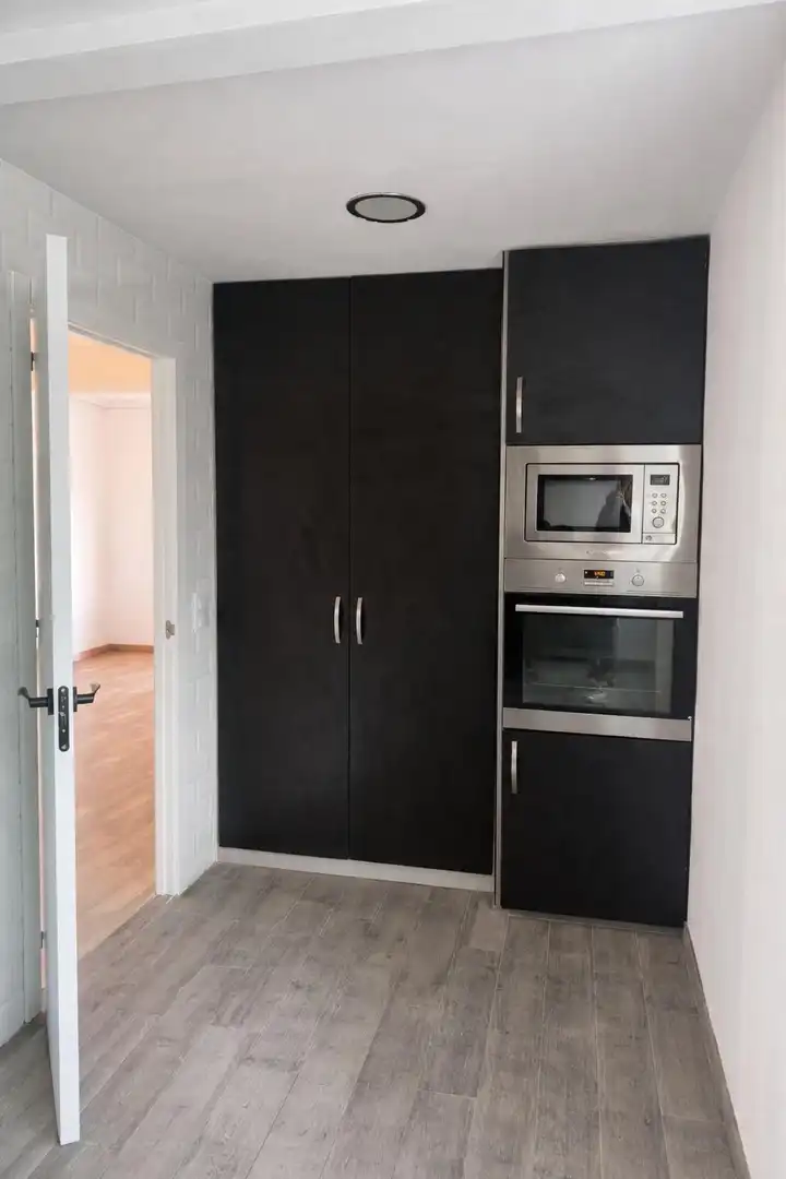 Flat for rent in Calle San Miguel, 10, Centro