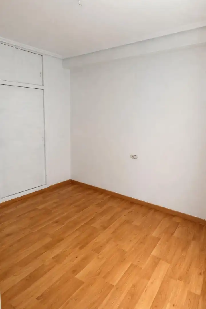 Flat for rent in Calle San Miguel, 10, Centro