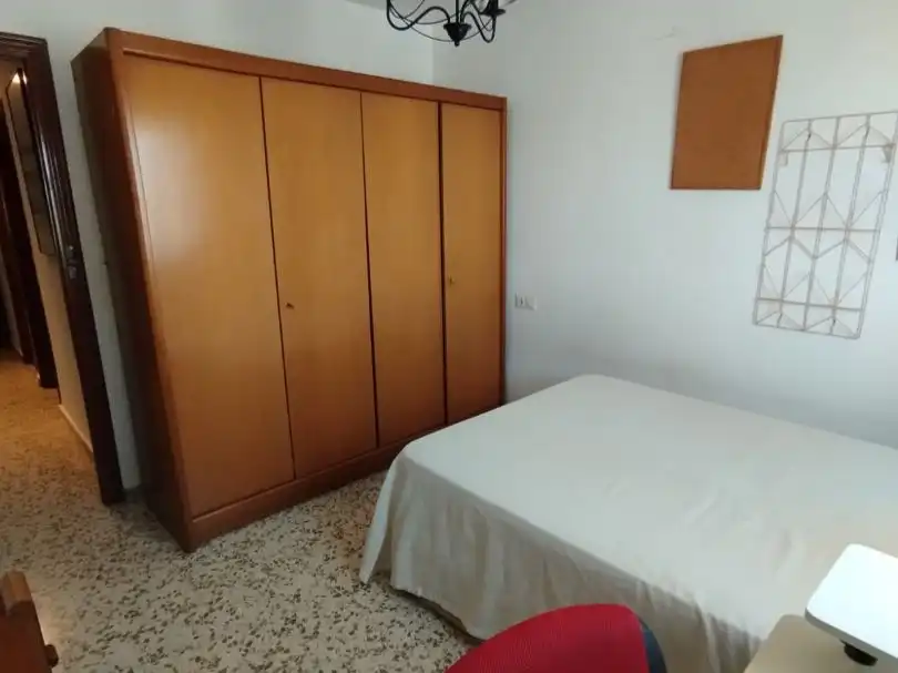 Habitació a Paseo de las Delicias, 3, El Retiro - La Vid Habitació a Paseo de las Delicias, 3, El Retiro - La Vid