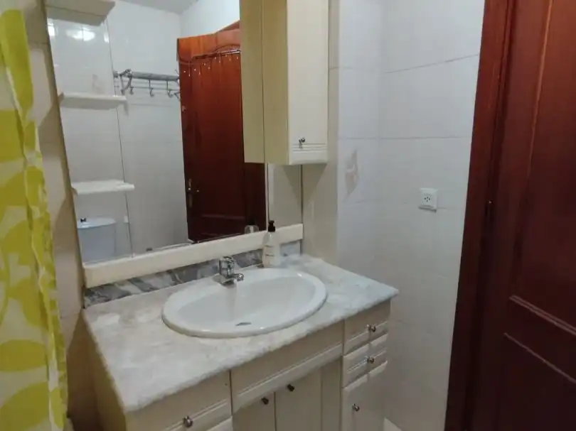 Habitació a Paseo de las Delicias, 3, El Retiro - La Vid Habitació a Paseo de las Delicias, 3, El Retiro - La Vid