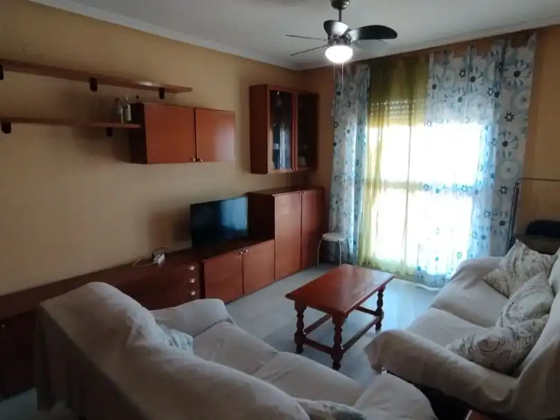 Habitació a Paseo de las Delicias, 3, El Retiro - La Vid Habitació a Paseo de las Delicias, 3, El Retiro - La Vid