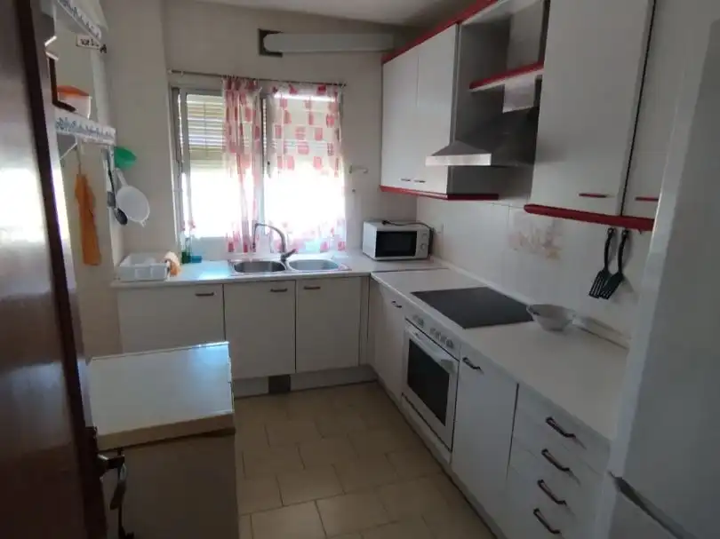 Habitació a Paseo de las Delicias, 3, El Retiro - La Vid Habitació a Paseo de las Delicias, 3, El Retiro - La Vid