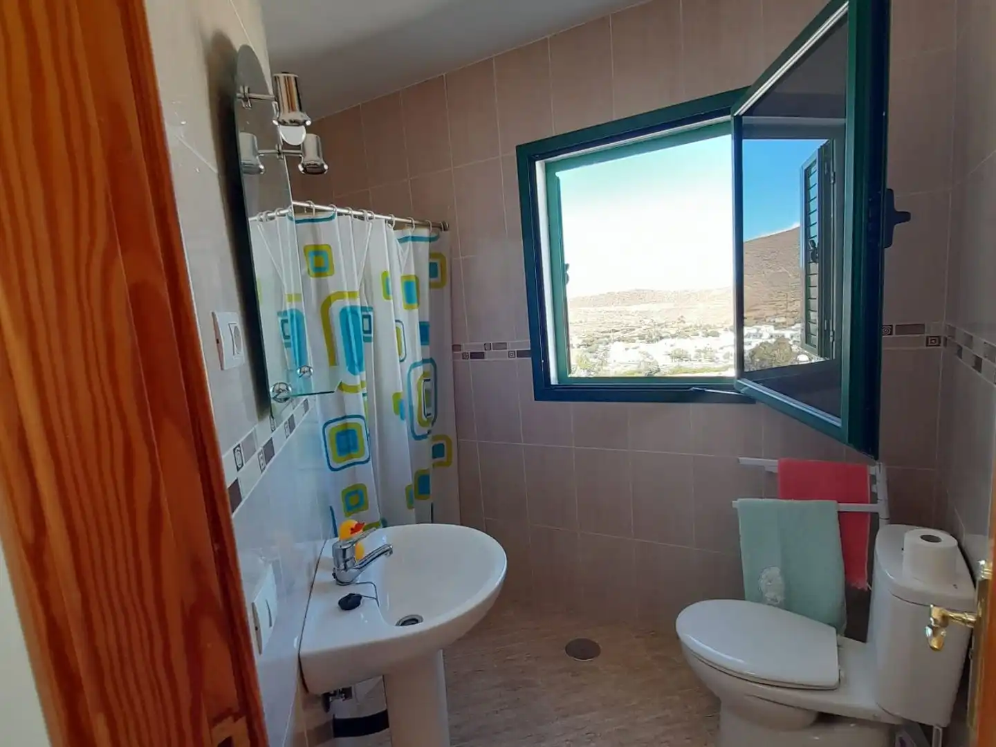 Duplexes for rent in Calle Capitán Alonso Imperial, 1, Agaete Bathroom of Duplexes for rent in Agaete with Furnished