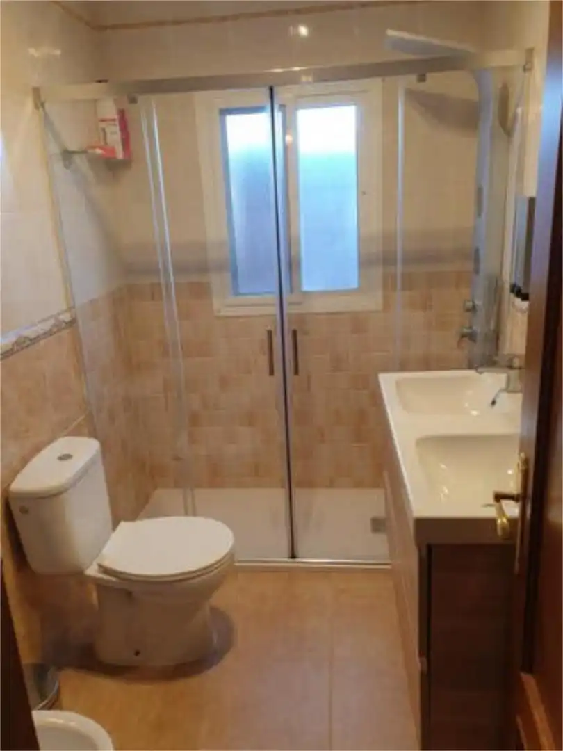 Bathroom of Detached homes for rent in Chiclana de la Frontera  with Private garden, Terrace and Swimming Pool
