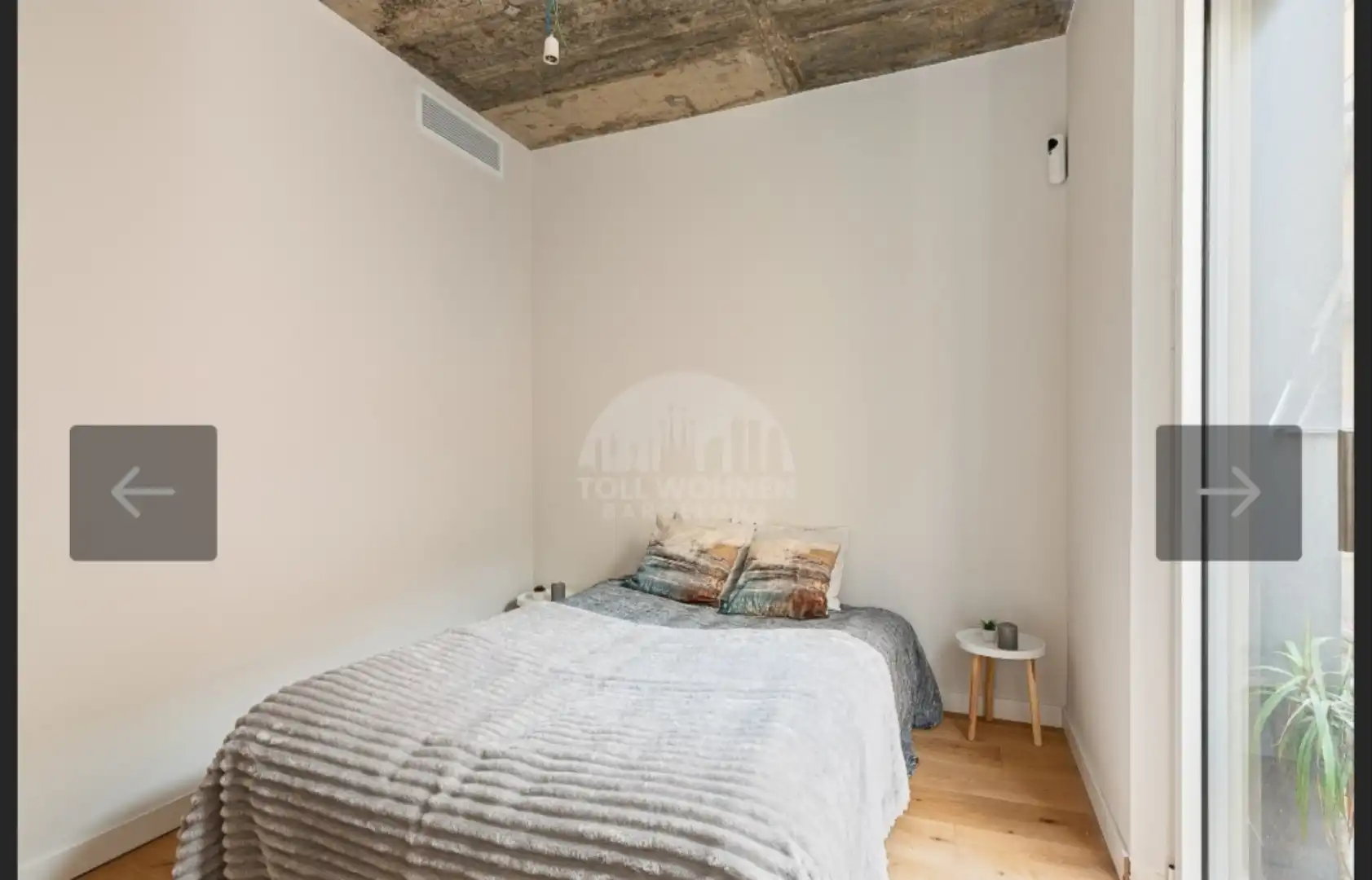 Schlafzimmer von Wohnung zum Verkauf in  Barcelona Capital mit Klimaanlage und Balkon