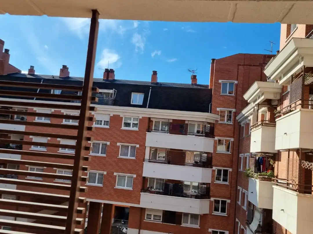 Flat for rent in Jimenez Fernando Miembro Dya Kalea, 18, Txurdinaga