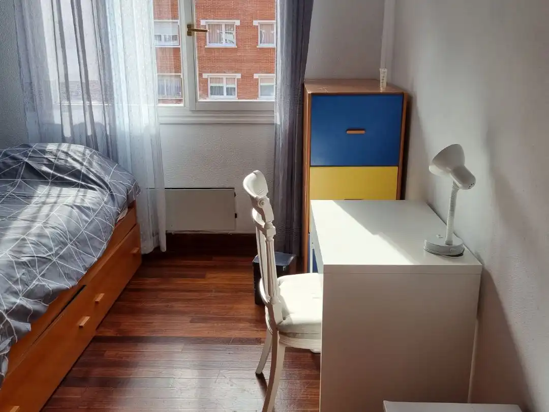 Flat for rent in Jimenez Fernando Miembro Dya Kalea, 18, Txurdinaga
