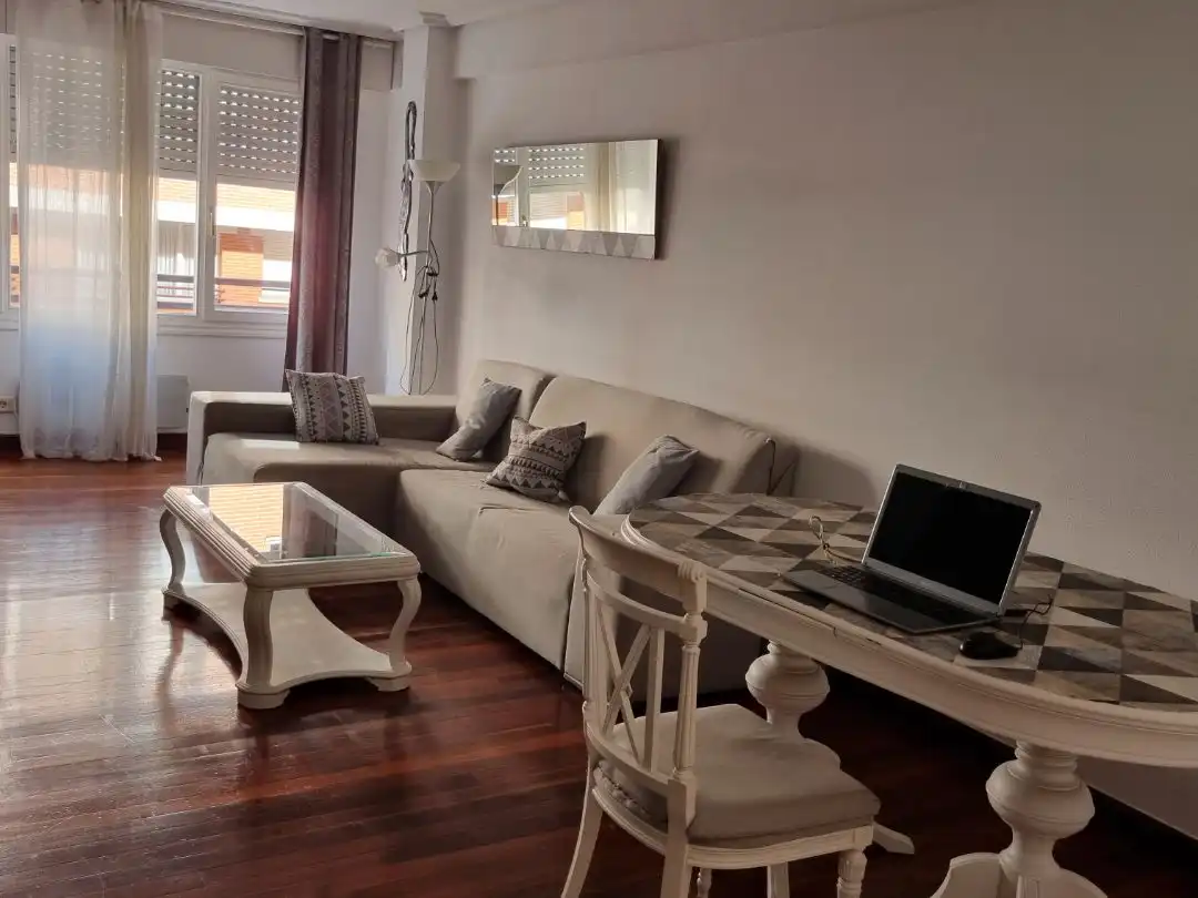 Flat for rent in Jimenez Fernando Miembro Dya Kalea, 18, Txurdinaga