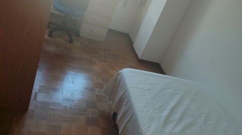 Foto 5 de Piso de alquiler en Rúa Pérez Porto, 3, Os Mallos, A Coruña Capital