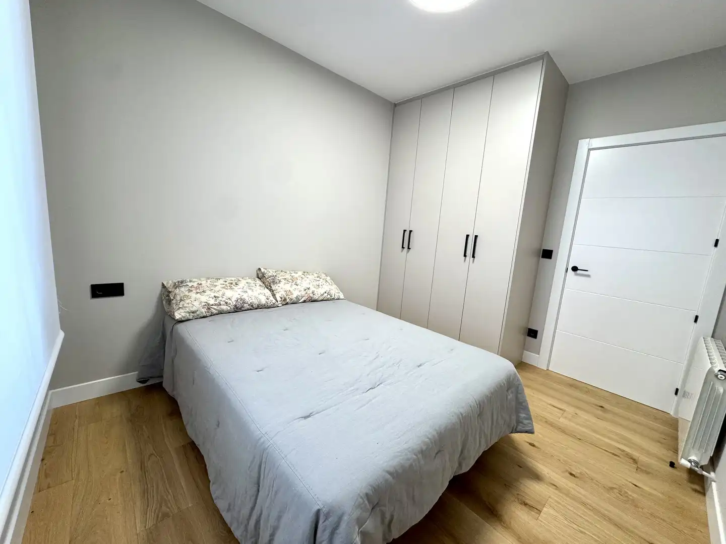 Piso en venta en Gregorio de la Revilla Zumarkalea, 18, Zona Indautxu Habitación de Piso en venta en Bilbao con Terraza