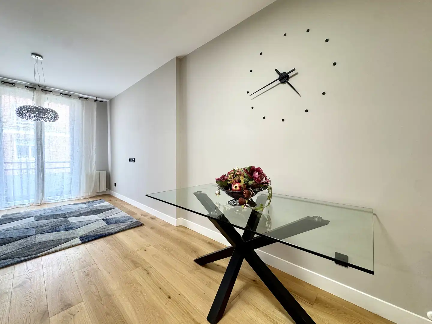 Piso en venta en Gregorio de la Revilla Zumarkalea, 18, Zona Indautxu Comedor de Piso en venta en Bilbao con Terraza