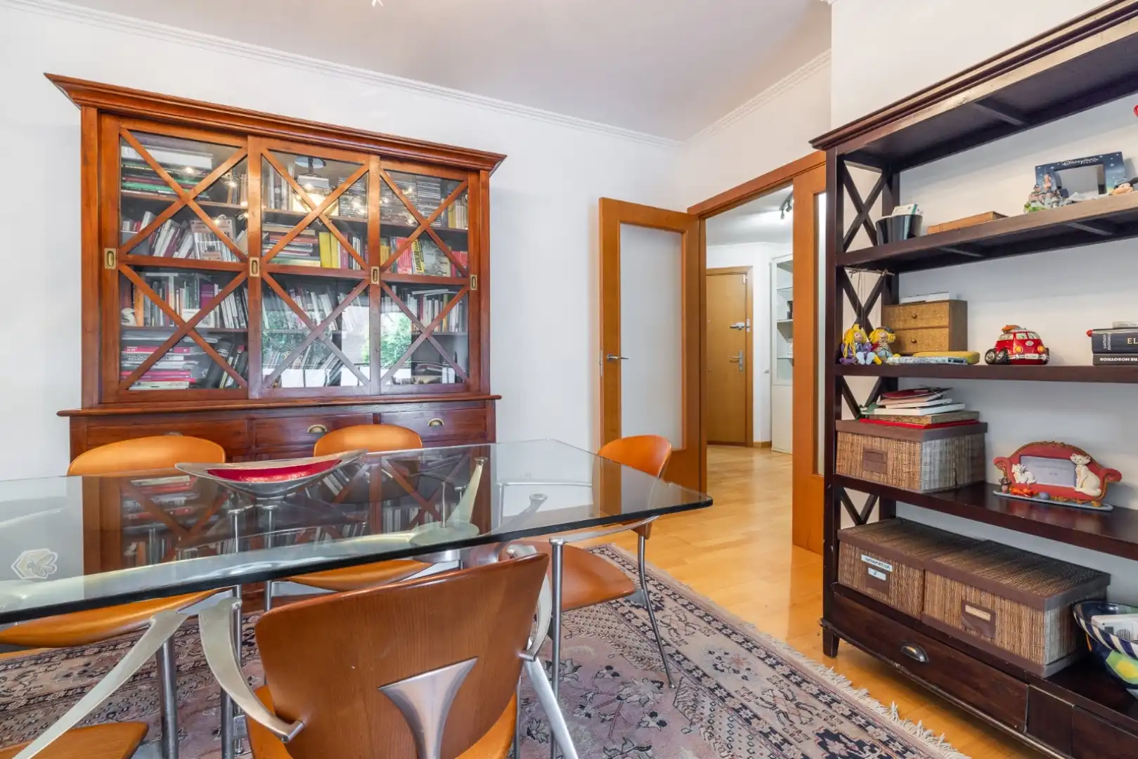 Piso en venta en Rambla del Celler, 56, Torreblanca Comedor de Piso en venta en Sant Cugat del Vallès con Terraza, Piscina y Balcón