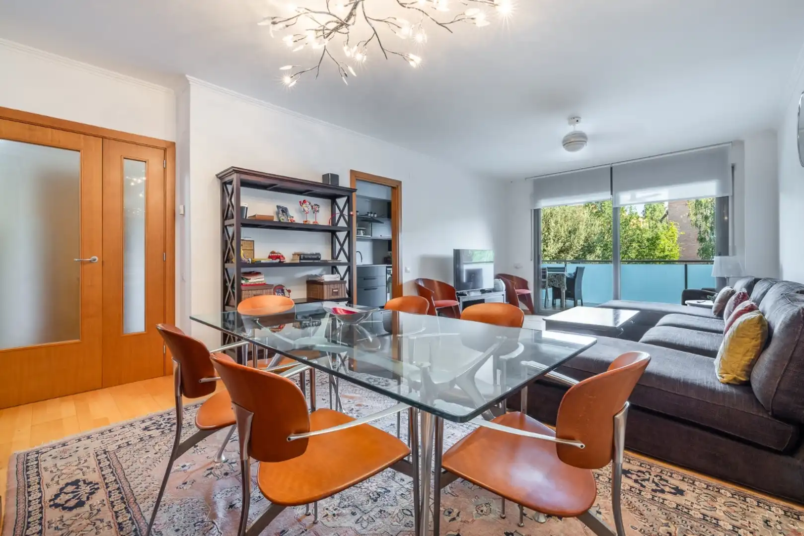 Piso en venta en Rambla del Celler, 56, Torreblanca Comedor de Piso en venta en Sant Cugat del Vallès con Terraza, Piscina y Balcón