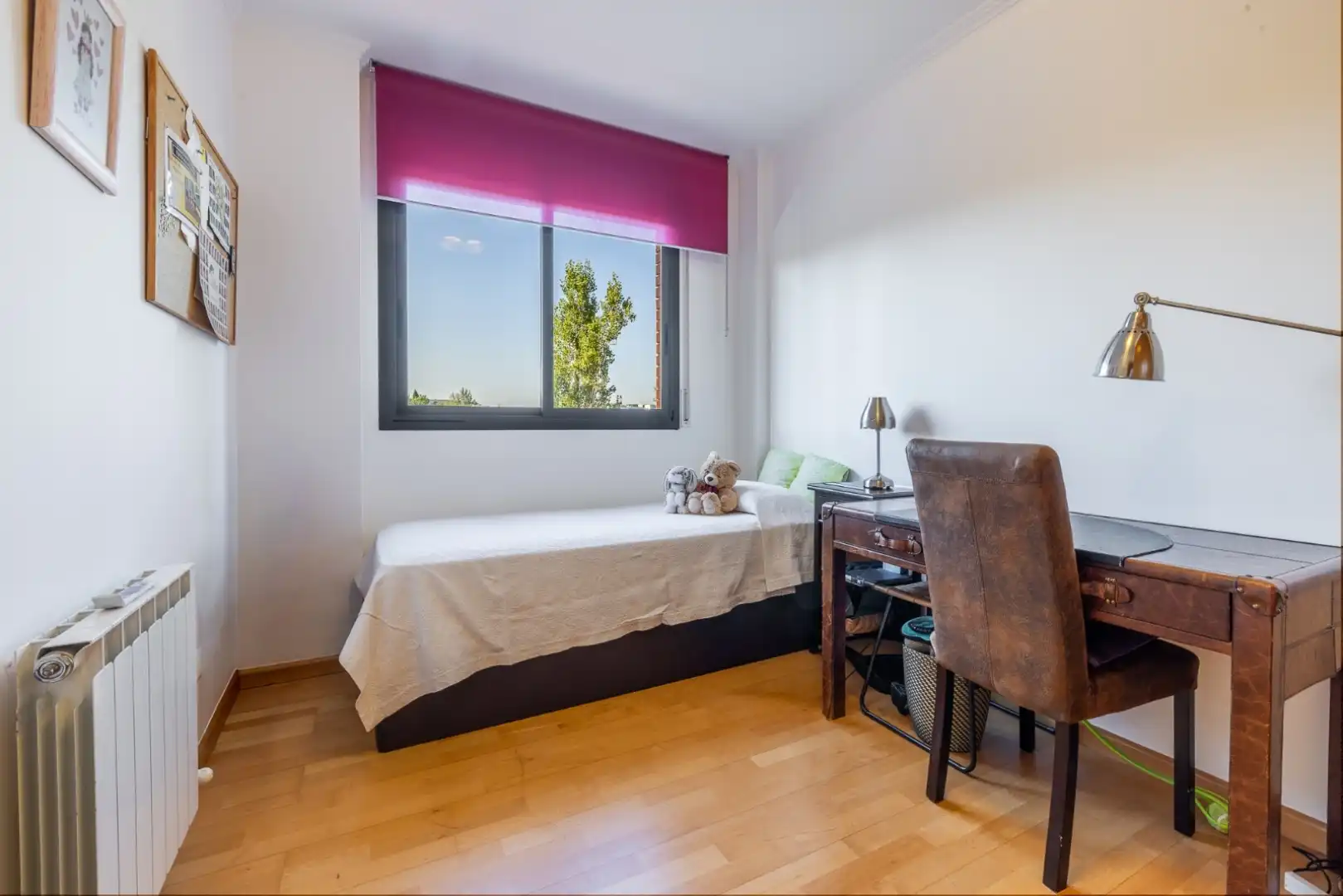 Piso en venta en Rambla del Celler, 56, Torreblanca Habitación de Piso en venta en Sant Cugat del Vallès con Terraza, Piscina y Balcón
