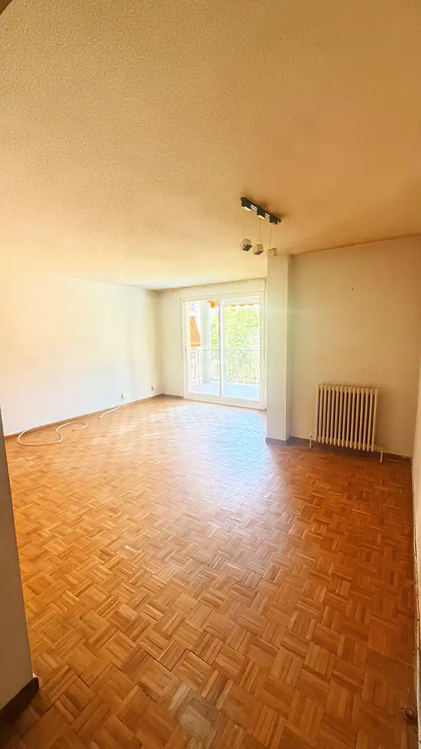 Pis en venda a Calle Empecinado, 52, Villafontana - Estoril I Sala d'estar de Pis en venda en Móstoles amb Calefacció, Jardí privat i Parquet