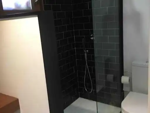 Bathroom of Houses for rent in Vigo   with Heating, Private garden and Parquet flooring