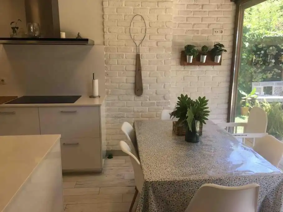 Kitchen of Houses for rent in Vigo   with Heating, Private garden and Parquet flooring