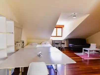 Casa o xalet de lloguer a Avenida de los Menicenses, 657, Miengo pueblo Dormitori de Casa o xalet de lloguer en Miengo amb Calefacció, Jardí privat i Parquet