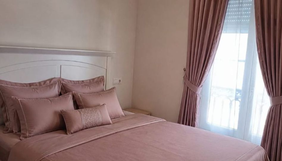 Piso en venta en Avenida Leopoldo Calvo Sotelo, 3, Ribadeo, Lugo - imagen 1 Foto 1 de Piso en venta en Avenida Leopoldo Calvo Sotelo, 3, Ribadeo, Lugo
