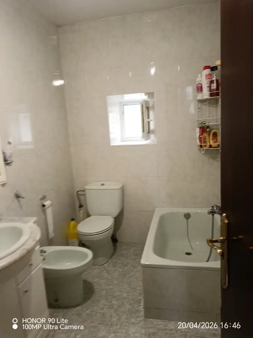 Casa o xalet en venda a Carretera Muros, 32, Outes Bany de Casa o xalet en venda en Outes amb Calefacció, Jardí privat i Terrassa