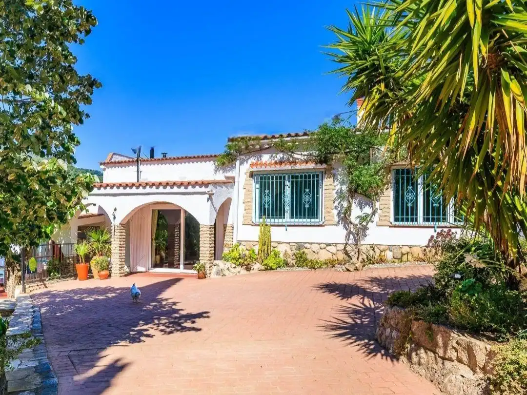 Country house zum Verkauf in Partida Aubagues, 34, L'Albiol Außenansicht von Country house zum Verkauf in L'Albiol mit Heizung, Privatgarten und Terrasse