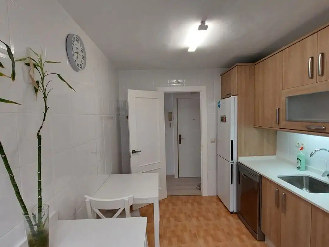Cocina de Piso de alquiler en Almería con Aire acondicionado, Parquet y Amueblado