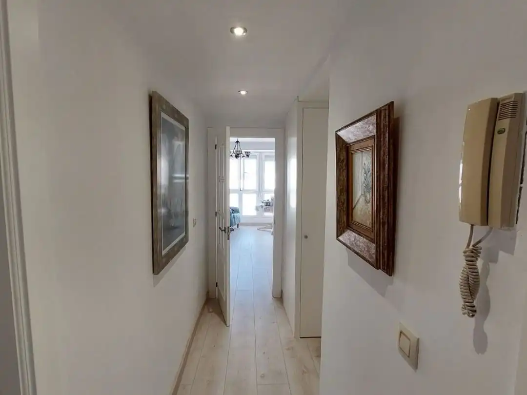 Piso de alquiler en Almería con Aire acondicionado, Parquet y Amueblado