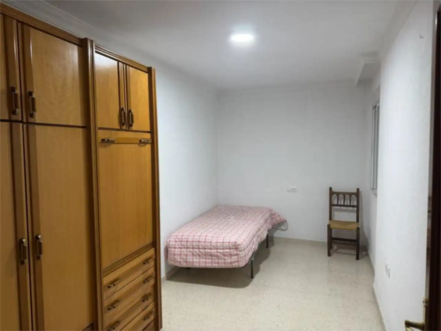 Bedroom of Flat for rent in Aguilar de la Frontera