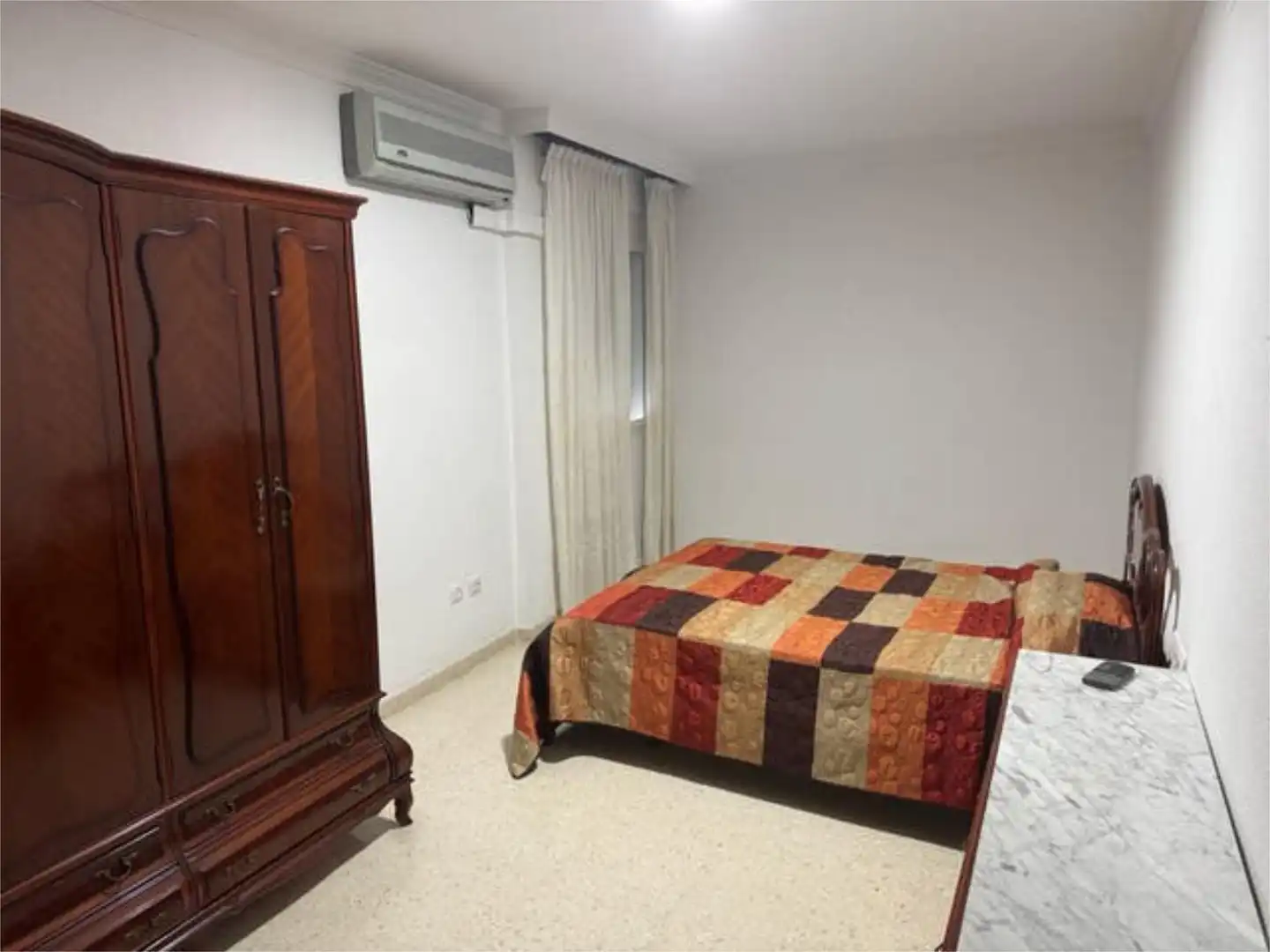 Bedroom of Flat for rent in Aguilar de la Frontera