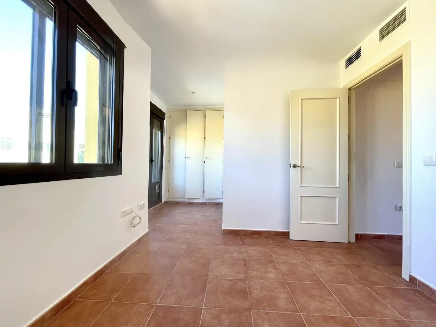 Casa adosada en venda a Misioneras Concepcionistas, 1, La Reconquista - El Rosario Casa adosada en venda en Algeciras amb Aire condicionat, Calefacció i Jardí privat