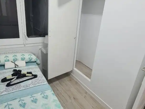 Habitación de Piso para compartir en Esparreguera con Aire acondicionado, Amueblado y Balcón