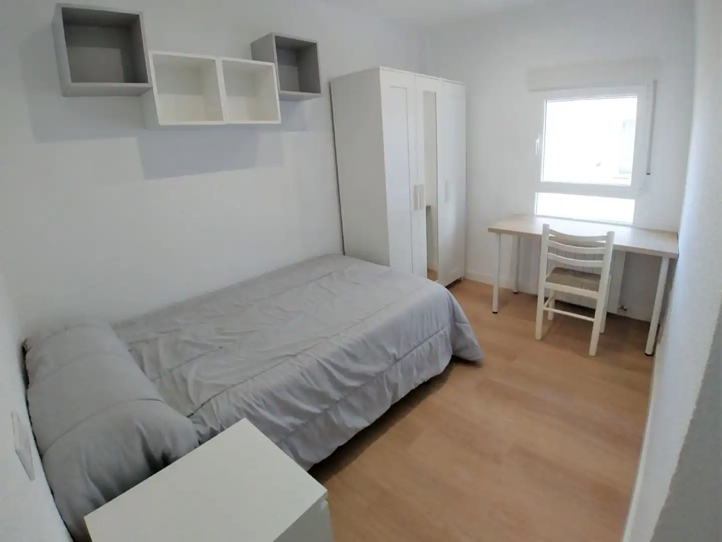 Flat for rent in Calle Edison, 25, San Bernardo Bedroom of Flat for rent in Salamanca with Heating, Parquet flooring and Terrace