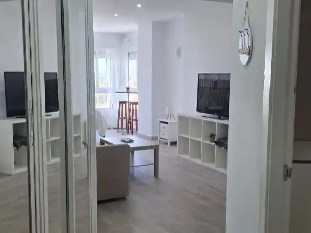 Estudio de alquiler en Calle la Colina, 1, La Colina