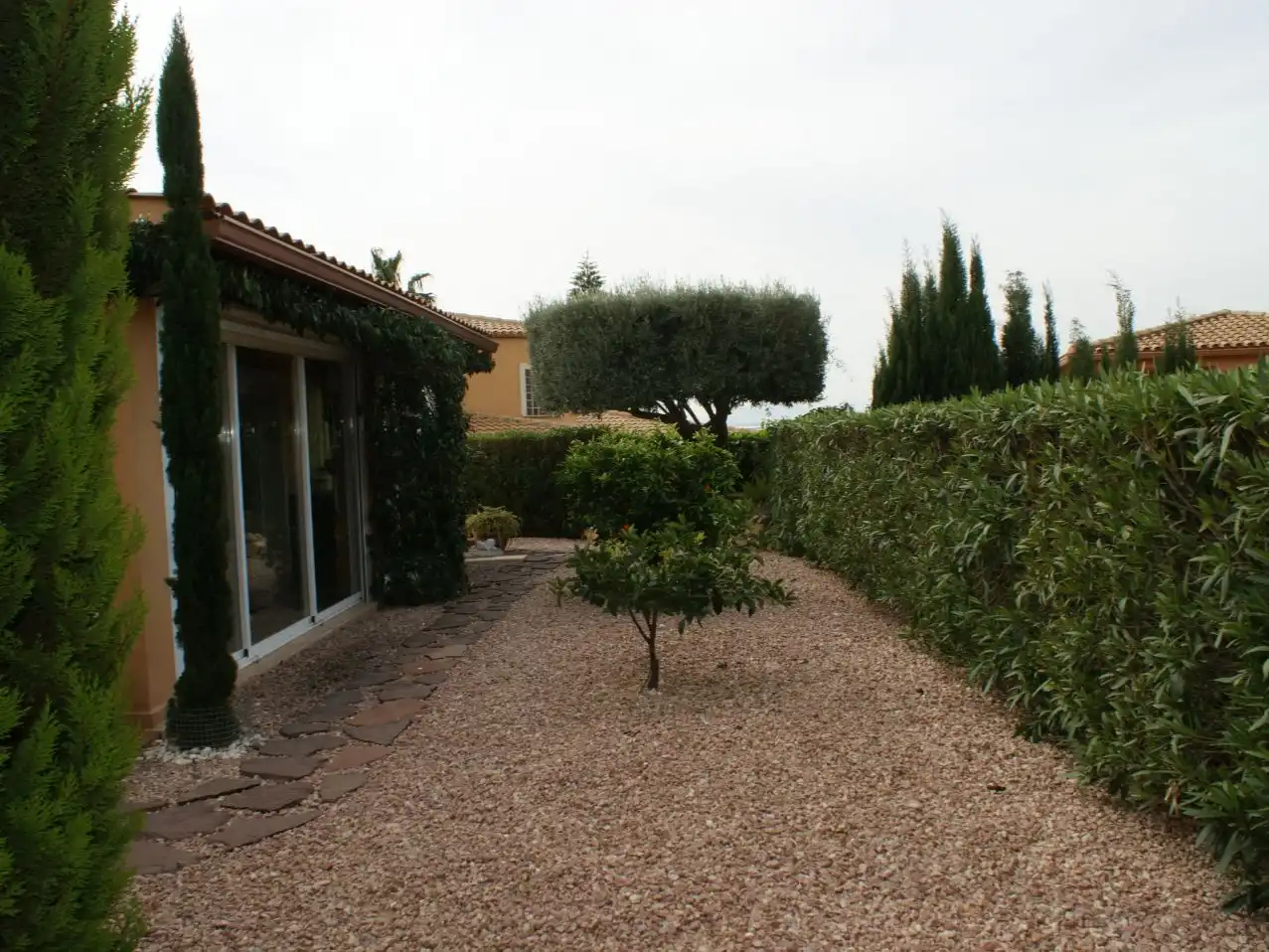 Piso en venta en Busot Jardín de Piso en venta en Busot con Aire acondicionado, Calefacción y Jardín privado