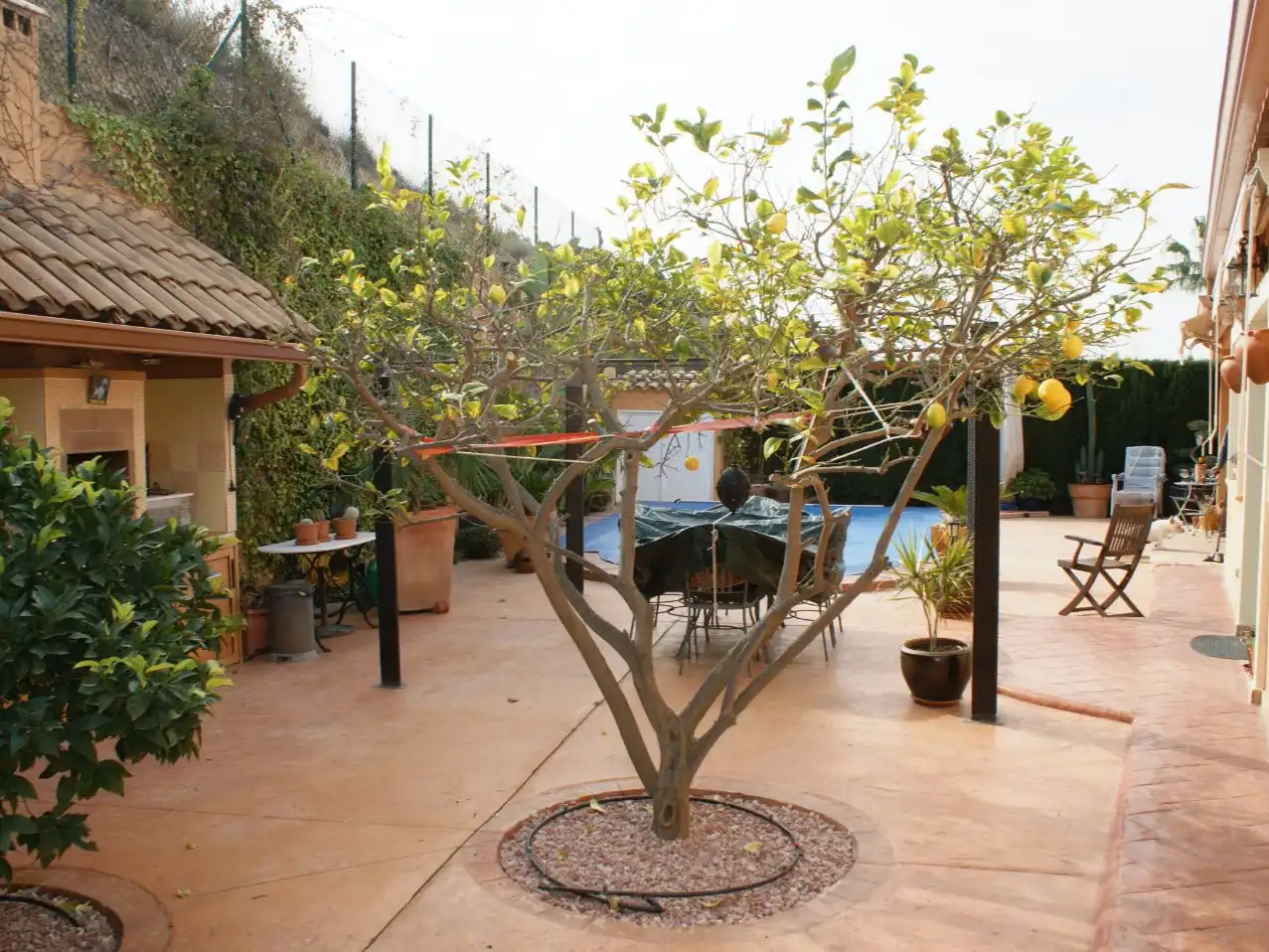 Piso en venta en Busot Terraza de Piso en venta en Busot con Aire acondicionado, Calefacción y Jardín privado