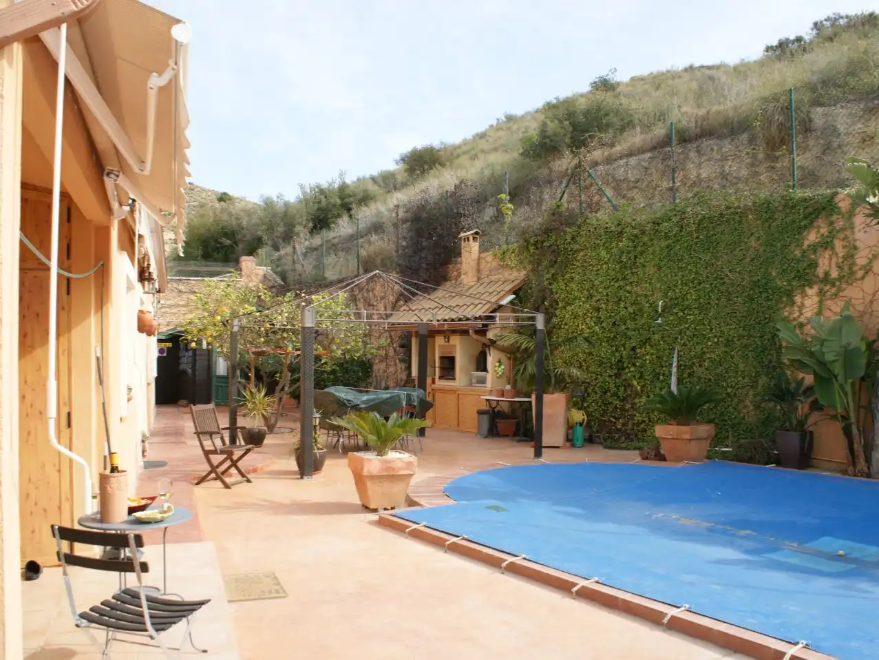 Piso en venta en Busot Terraza de Piso en venta en Busot con Aire acondicionado, Calefacción y Jardín privado