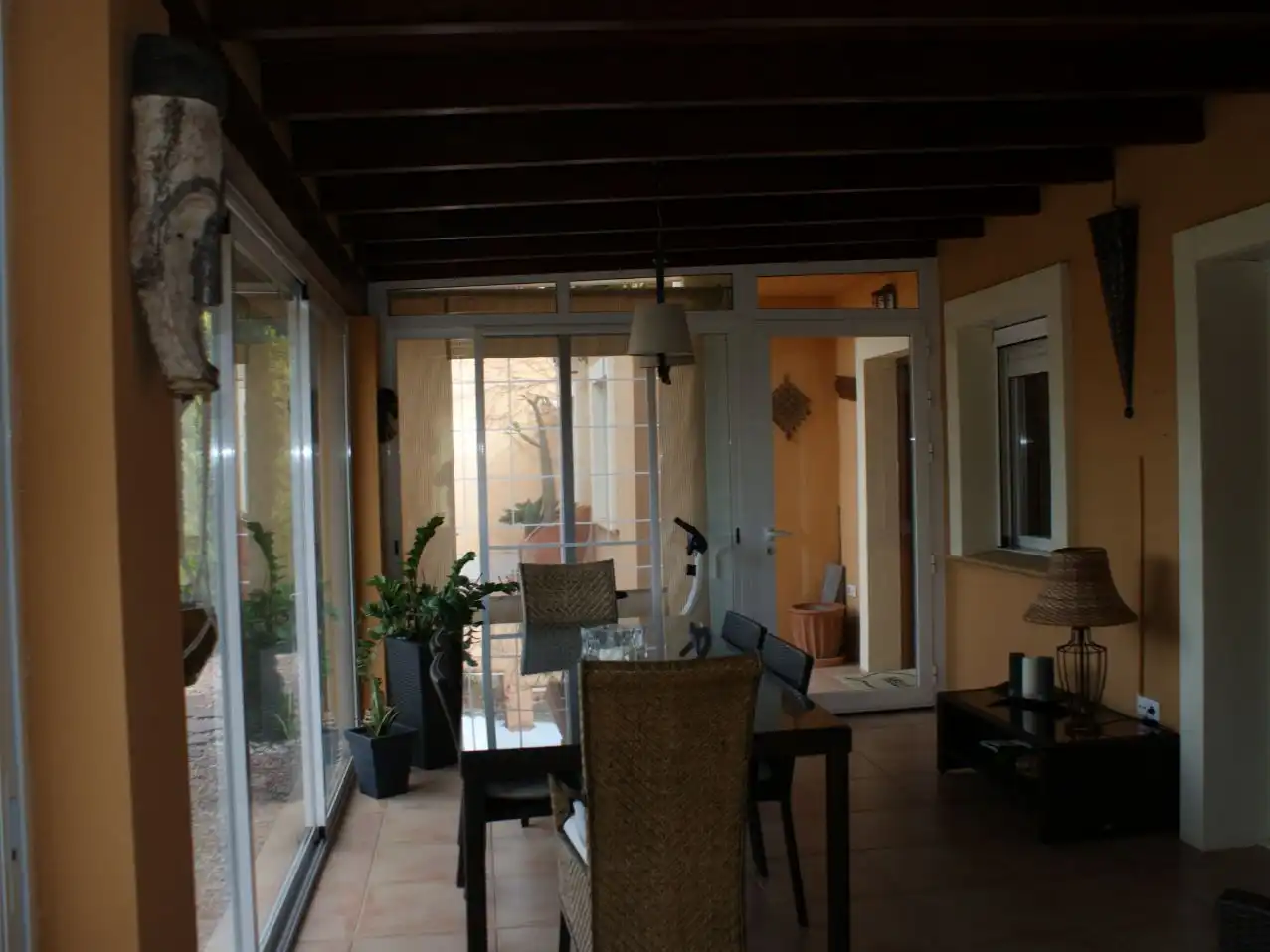 Piso en venta en Busot Terraza de Piso en venta en Busot con Aire acondicionado, Calefacción y Jardín privado