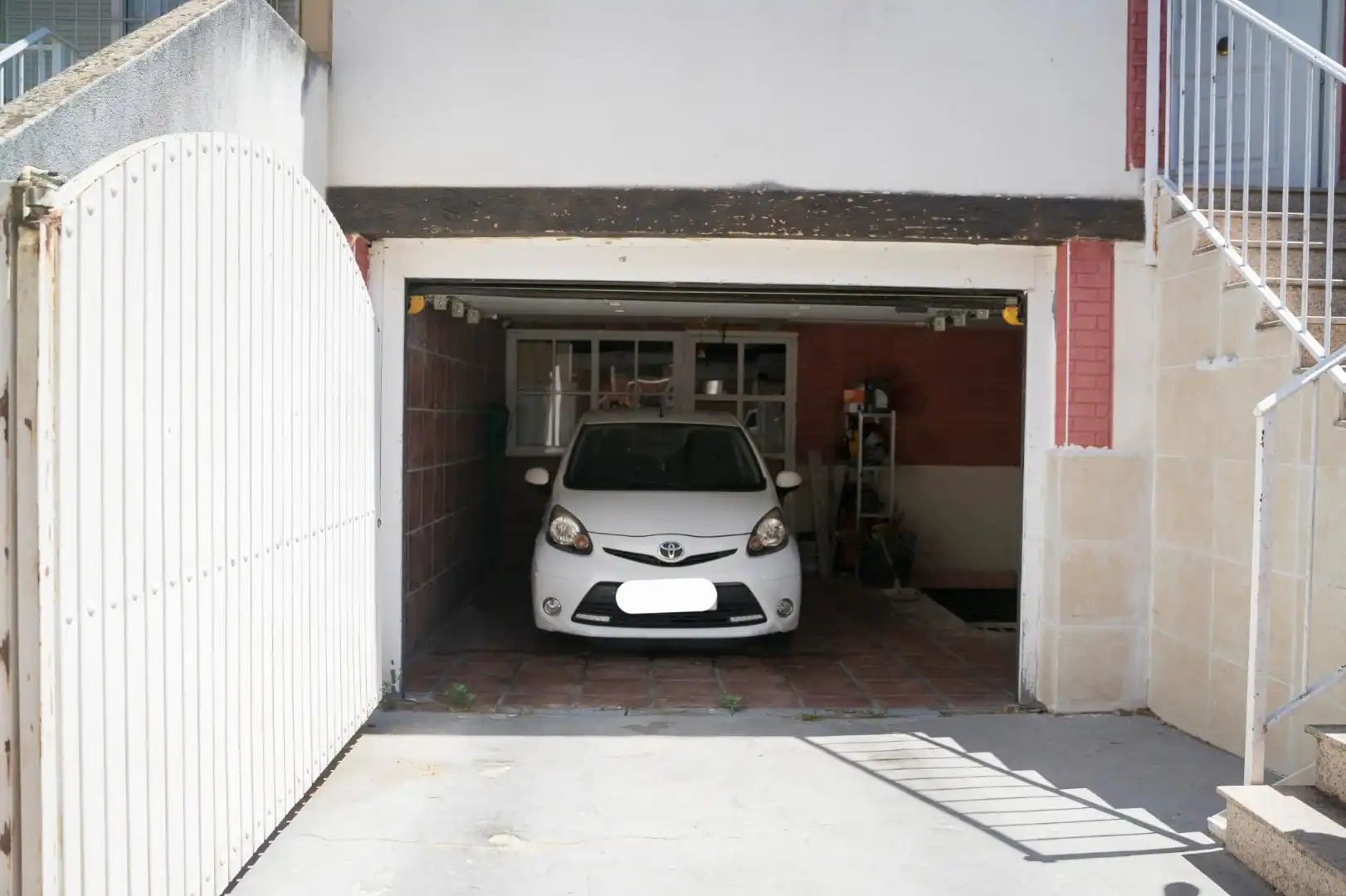 Parking of Detached homes for sale in Plasencia  with Air Conditioner and Heating