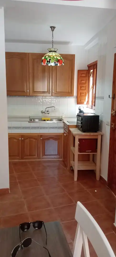 Casa adosada de alquiler en Calle Blanco, 2, Ademuz Cocina de Casa adosada de alquiler en Ademuz con Calefacción, Amueblado y Balcón