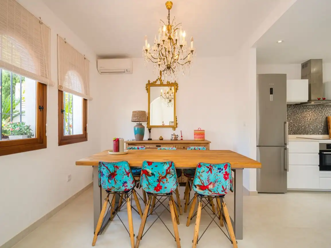 Flat for sale in Carrer Tucà, 1, L'Albir Dining room of Flat for sale in L'Alfàs del Pi with Air Conditioner, Private garden and Parquet flooring