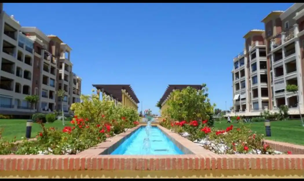 Vista exterior de Piso de alquiler en Ayamonte con Aire acondicionado, Calefacción y Jardín privado