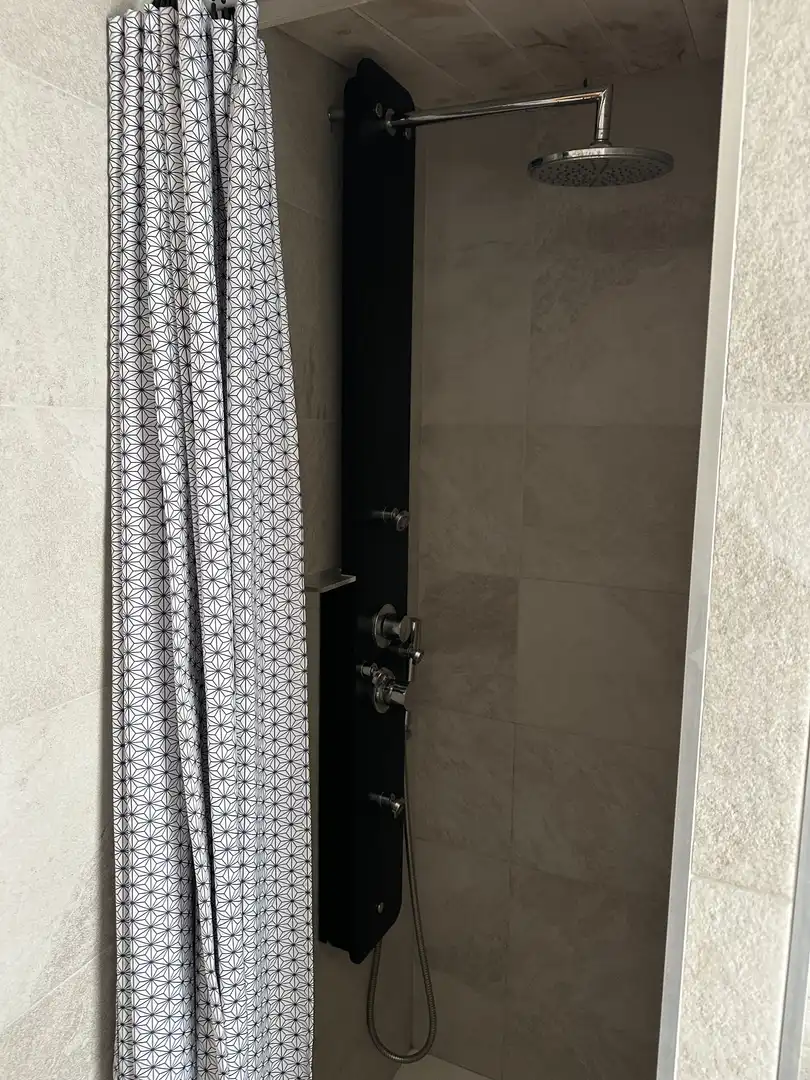 Bathroom of Attic for rent in San Vicente de la Barquera