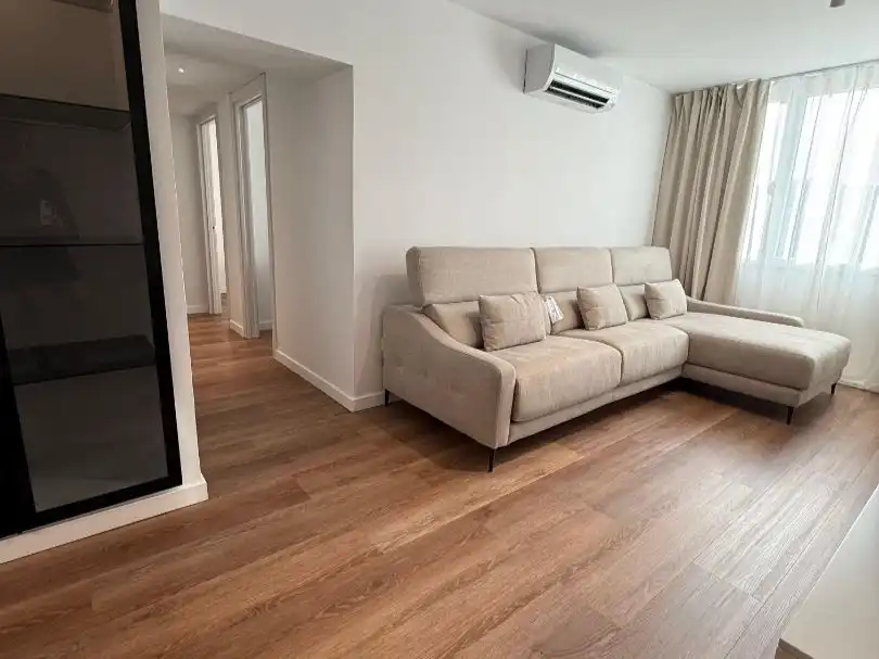 Flat for sale in Calle Horacio Lengo, 17, La Unión - Cruz de Humilladero - Los Tilos Living room of Flat for sale in Málaga Capital with Air Conditioner