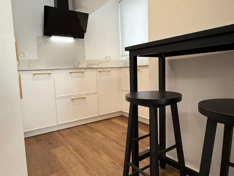 Flat for sale in Calle Horacio Lengo, 17, La Unión - Cruz de Humilladero - Los Tilos Kitchen of Flat for sale in Málaga Capital with Air Conditioner