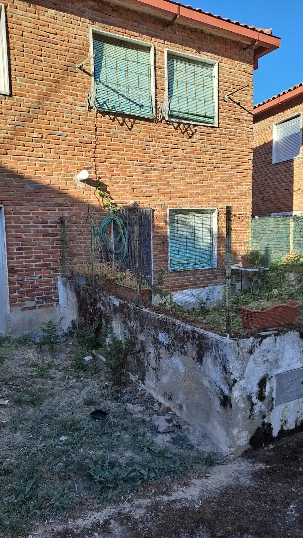 Einfamilien-Reihenhaus zum Verkauf in Calle Rodeo, 51, Villavieja de Yeltes