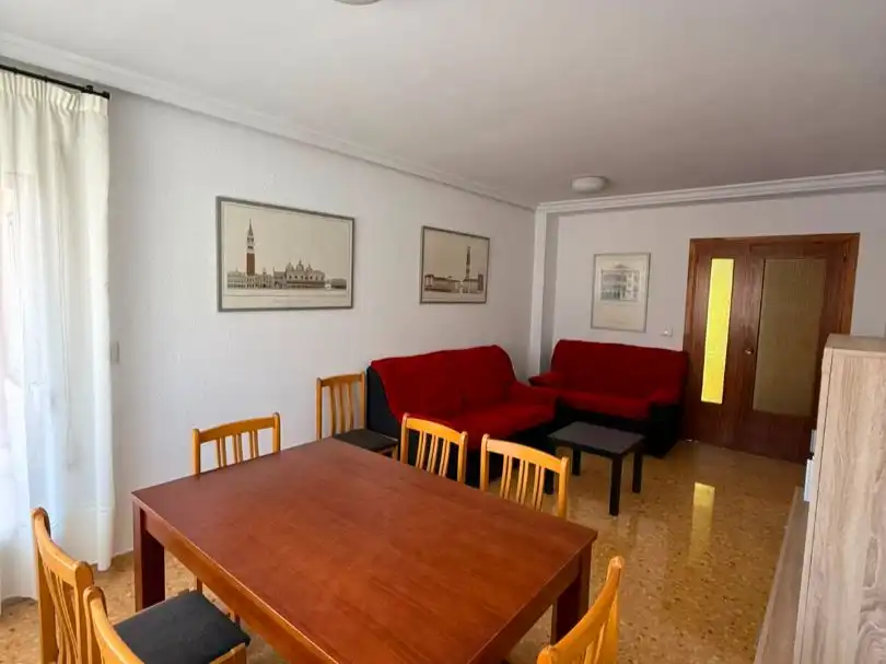 Flat for rent in Calle Jardinera, 25, Arrabal - Carrel - San Julián Living room of Flat for rent in Teruel with Heating, Furnished and Balcony