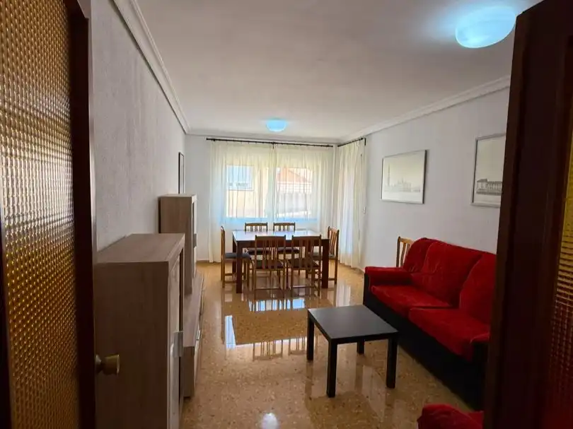 Flat for rent in Calle Jardinera, 25, Arrabal - Carrel - San Julián Living room of Flat for rent in Teruel with Heating, Furnished and Balcony