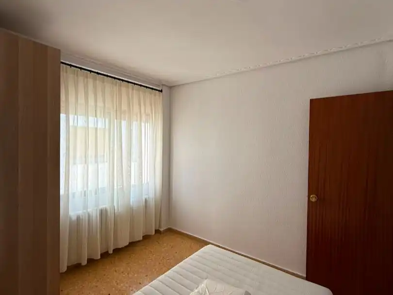 Flat for rent in Calle Jardinera, 25, Arrabal - Carrel - San Julián Bedroom of Flat for rent in Teruel with Heating, Furnished and Balcony